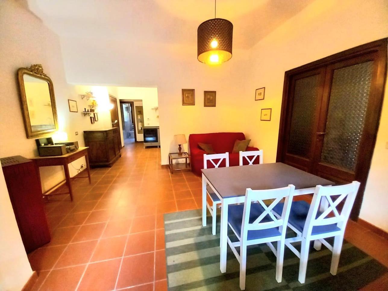 All'ombra Degli Olivi Holiday home *